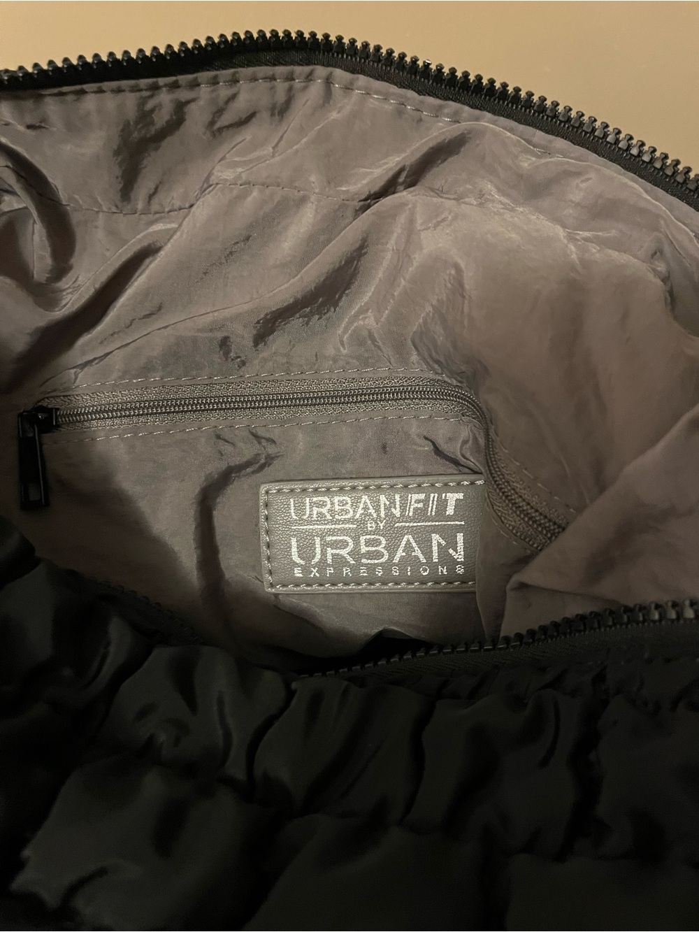 Urban Fit Quilted Black Shoulder Bag - Picture 3 of 10